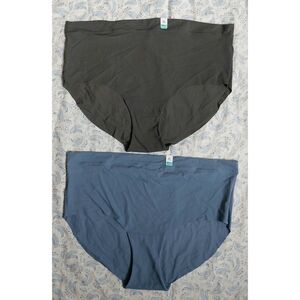 NWT 2 Pc Hipster Panty Set
